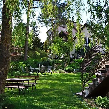 Bed and Breakfast Gosciniec Yaga 3*