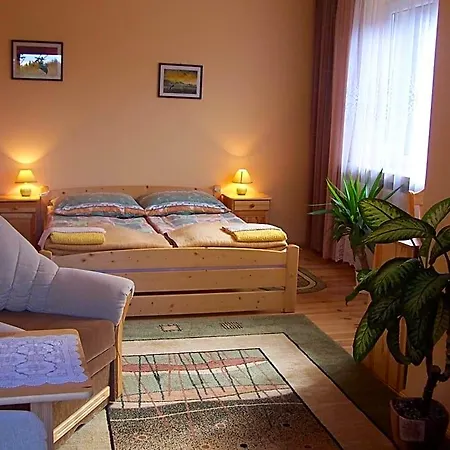 Gosciniec Yaga Bed and Breakfast