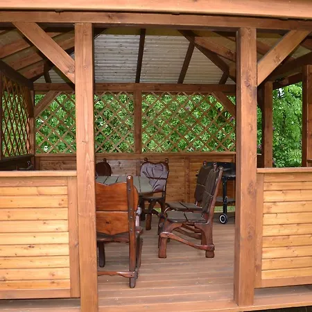Gosciniec Yaga 3* Wilkasy (Gizycko)