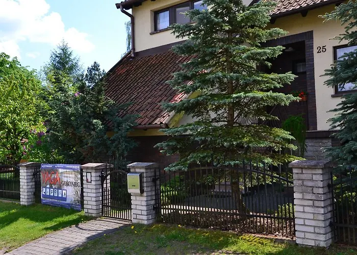 住宿加早餐酒店 亚加公路酒店